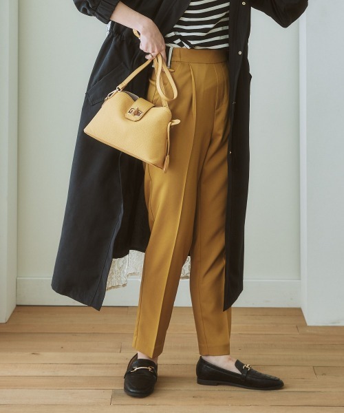 nissen（ニッセン）の「【とろみ素材】すっきりタックテーパードパンツ（スラックス・レディース・マスタード/ブラック/モカ/アイボリー/サックスブルー/ライトグリーン系/アッシュブラウン・M/LL/L/S）」の22枚目の写真