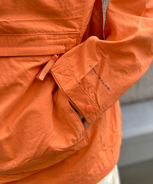 Columbia（コロンビア）の「columbia/コロンビア デシュートバレーウインドシェル 撥水 UVケア ポケット WM7495（ノーカラージャケット・メンズ・カーキ/オレンジ・XL/M/L）」の13枚目の写真