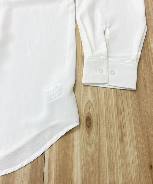 TopIsm（トップイズム）の「オーバーサイズ ドロップショルダー とろみドレープシャツ（シャツ/ブラウス・メンズ・グレイッシュブルー/ホワイト/ダークグリーン/ブラック・M/LL/L）」の10枚目の写真