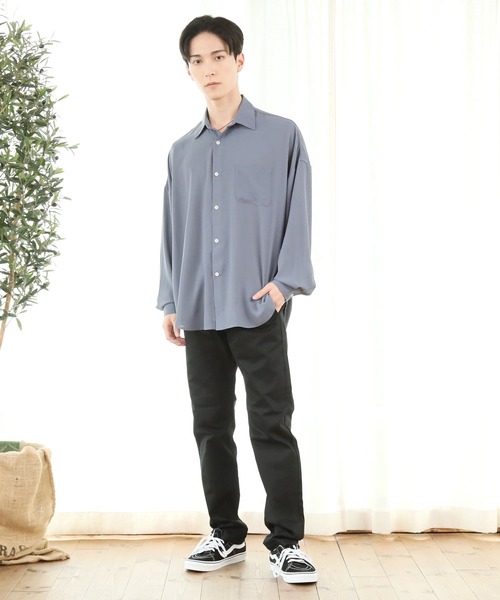 TopIsm（トップイズム）の「オーバーサイズ ドロップショルダー とろみドレープシャツ（シャツ/ブラウス・メンズ・グレイッシュブルー/ホワイト/ダークグリーン/ブラック・M/LL/L）」の17枚目の写真