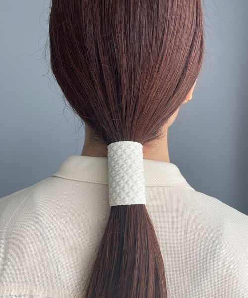 LOWRYS FARM（ローリーズファーム）の「ジャガードヘアカフ　195759（バレッタ/ヘアクリップ・レディース・ダークブラウン/ブラウン/アイボリー/ホワイト/ブラック・FREE）」の5枚目の写真