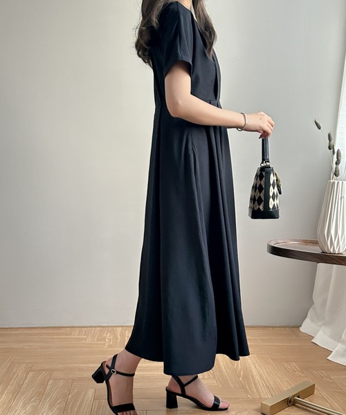 ECLIN(エクラン)の「ウエストタックカシュクールワンピース(ワンピース・レディース・ブラウン/ブラック/グリーン/ベージュ/ブルーグレー/ネイビー・M/L)」の16枚目の写真