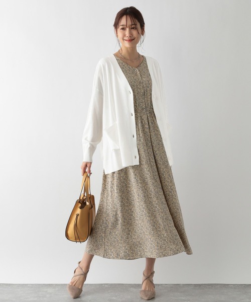 GLOBAL WORK(グローバルワーク)の「洗えるサラサラカーディガン長袖/163500(カーディガン/ボレロ・レディース・コーラル/ベージュ/ブラック/カーキ/グリーン/アイボリー・LARGE/MEDIUM)」の14枚目の写真