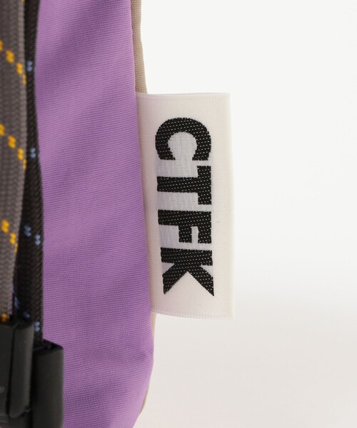 Ray BEAMS(レイビームス)の「CONTROL FREAK / ナイロン ハンディ ショルダー バッグ(ショルダーバッグ・レディース・グレー/ブラック・ONE SIZE)」の17枚目の写真