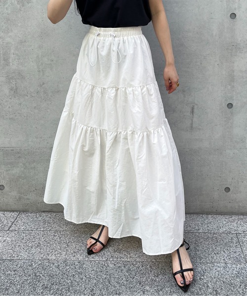 feepur（フェピュール）の「【TALL/2Tサイズあり】ドロストナイロンティアードスカート（スカート・レディース・ブラック/オフホワイト・MEDIUM/TALL/2T）」の11枚目の写真