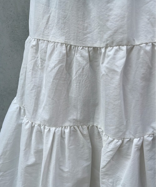 feepur（フェピュール）の「【TALL/2Tサイズあり】ドロストナイロンティアードスカート（スカート・レディース・ブラック/オフホワイト・MEDIUM/TALL/2T）」の21枚目の写真