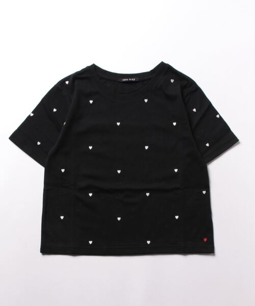 one way(ワンウェイ)の「ハートまみれ刺繍Tシャツ(Tシャツ/カットソー・レディース・ライトベージュ/ブラック/ホワイト/ダークベージュ/ベージュ・FREE)」の7枚目の写真