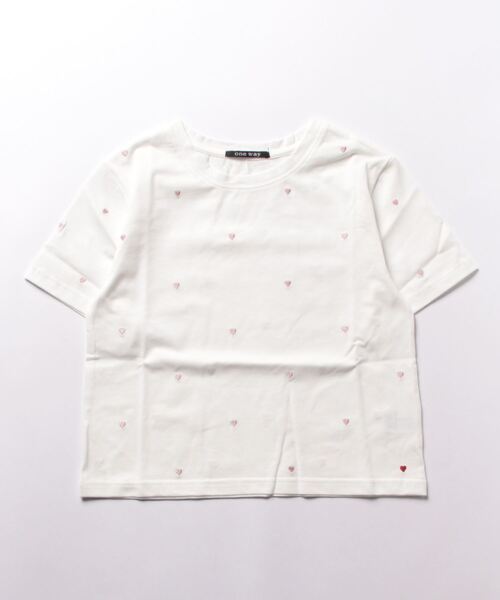 one way(ワンウェイ)の「ハートまみれ刺繍Tシャツ(Tシャツ/カットソー・レディース・ライトベージュ/ブラック/ホワイト/ダークベージュ/ベージュ・FREE)」の8枚目の写真
