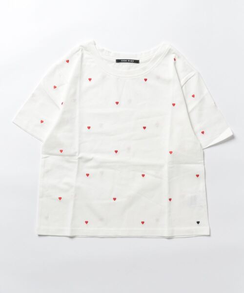one way(ワンウェイ)の「ハートまみれ刺繍Tシャツ(Tシャツ/カットソー・レディース・ライトベージュ/ブラック/ホワイト/ダークベージュ/ベージュ・FREE)」の9枚目の写真