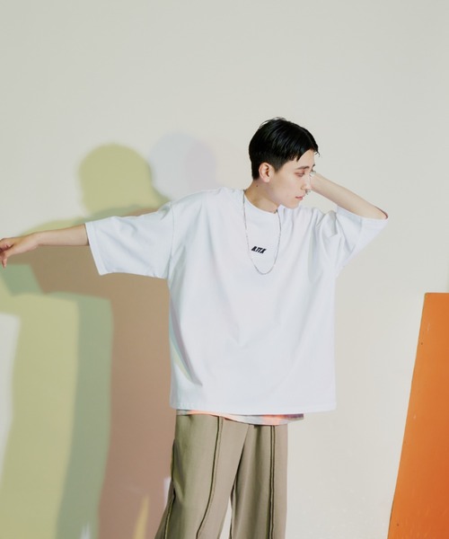 ユニセックスアイテム】 D.TT.K LOGO OVERSIZE T-SHIRTS 刺繍 ロゴ