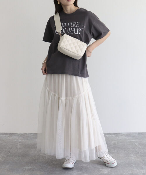 fredy emue（フレディエミュ）の「グラフィックプリントTシャツ（Tシャツ/カットソー・レディース・チャコールグレー/オフホワイト/ベビーピンク・38）」の21枚目の写真