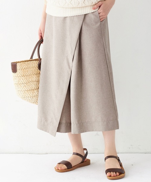 Viola e Viola(ヴィオラエヴィオラ)の「麻調ラップ風ガウチョパンツ(その他パンツ・レディース・スミクロ/グレイッシュベージュ・M/L/LL/3L)」の2枚目の写真