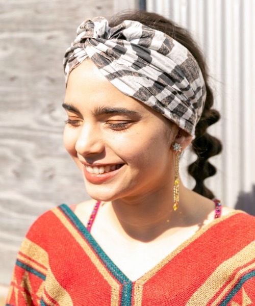 チャイハネ（チャイハネ）の「【チャイハネ】アニマリヘアバンド（ヘアバンド・レディース・ブラック/ブルー/ベージュ・FREE）」の7枚目の写真