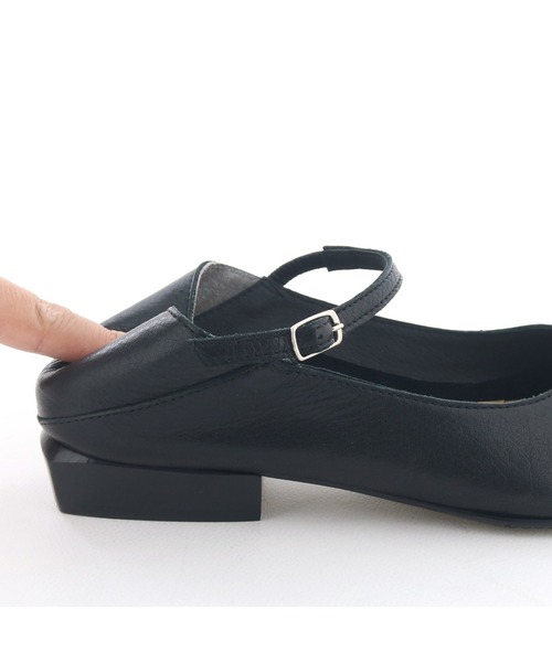 cava cava（サヴァサヴァ）の「撥水｜ソフトストラップパンプス　3720483（パンプス・レディース・ブラック/グレイッシュベージュ/クリアブラック/グレー/ダークブラウン・23.0cm/23.5cm/24.0cm/24.5cm/22.5cm/23cm/24cm）」の21枚目の写真