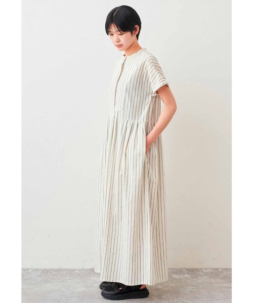 Live in comfort(リブインコンフォート)の「リブ イン コンフォート 栞里ちゃんとつくった 大人のドラマティックワンピース(ワンピース・レディース・ブラック/ベージュ/ホワイト・LL/MP/M/3L/L/4L/S)」の22枚目の写真