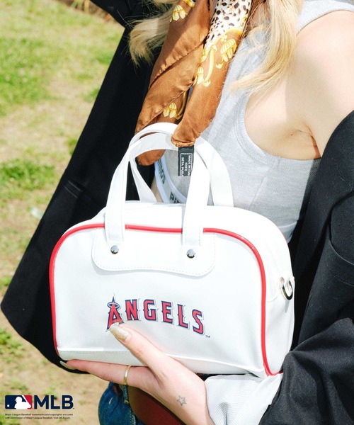 atmos pink（アトモスピンク）の「MLB × armos pink MINI BOSTON BAG  / エムエルビーミニ ボストンバッグ  【SP】（ボストンバッグ・レディース・グリーン/ホワイト系その他/ホワイト/ネイビー・FREE）」の3枚目の写真