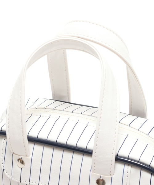 atmos pink（アトモスピンク）の「MLB × armos pink MINI BOSTON BAG  / エムエルビーミニ ボストンバッグ  【SP】（ボストンバッグ・レディース・グリーン/ホワイト系その他/ホワイト/ネイビー・FREE）」の16枚目の写真