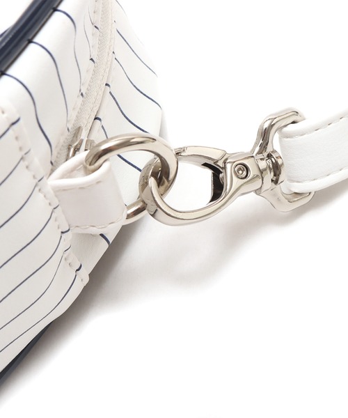 atmos pink（アトモスピンク）の「MLB × armos pink MINI BOSTON BAG  / エムエルビーミニ ボストンバッグ  【SP】（ボストンバッグ・レディース・グリーン/ホワイト系その他/ホワイト/ネイビー・FREE）」の9枚目の写真