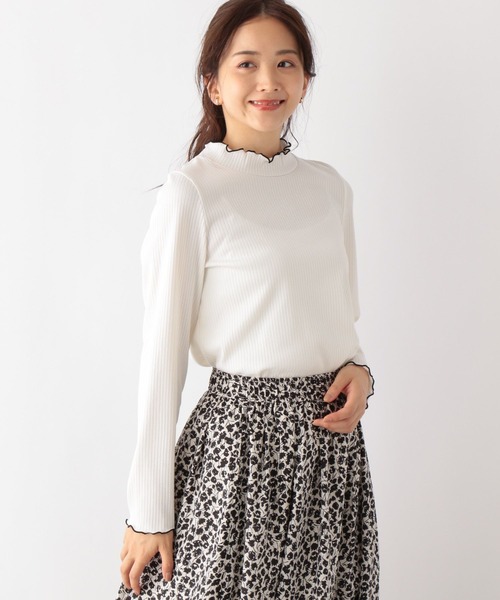 GLOBAL WORK(グローバルワーク)の「Beauteeハイネックリブ/906251(Tシャツ/カットソー・レディース・アイボリー/モカ/ブラック/ホワイト系その他/ブラック系その他/ホワイト系その他2・MEDIUM/LARGE)」の8枚目の写真