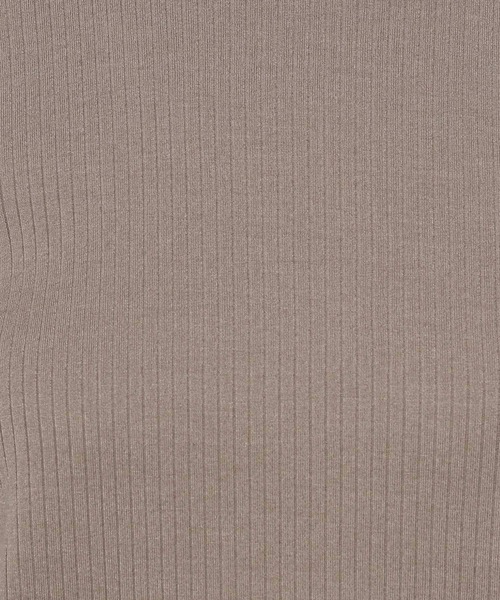 GLOBAL WORK(グローバルワーク)の「Beauteeハイネックリブ/906251(Tシャツ/カットソー・レディース・アイボリー/モカ/ブラック/ホワイト系その他/ブラック系その他/ホワイト系その他2・MEDIUM/LARGE)」の18枚目の写真
