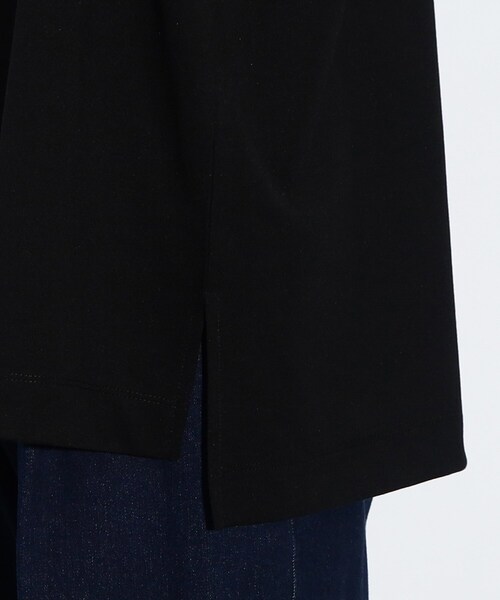 tk.TAKEO KIKUCHI(ティーケータケオキクチ)の「◆ネックレス付きクルーネックロンT(Tシャツ/カットソー・メンズ・オフホワイト/ブラック・02/03)」の9枚目の写真