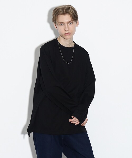 tk.TAKEO KIKUCHI(ティーケータケオキクチ)の「◆ネックレス付きクルーネックロンT(Tシャツ/カットソー・メンズ・オフホワイト/ブラック・02/03)」の17枚目の写真