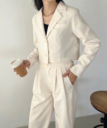 CLEA | 【2点SET】ショート丈ジャケット+タックストレートパンツ セットアップ(セットアップ)