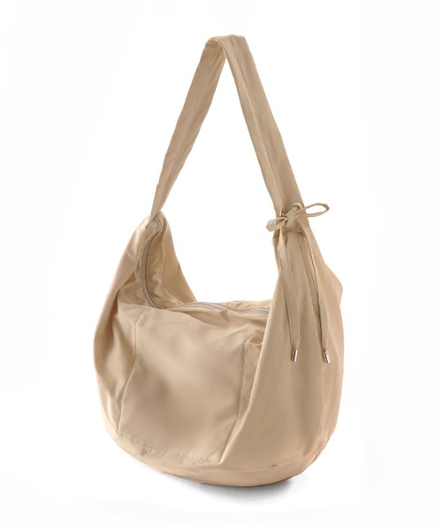 Aimeine ♡エメイン ♡ ハーフムーン3wayハンドル バッグ✧美品✧ half moon 3way handle bag coming soon ※sampleのため仕様が