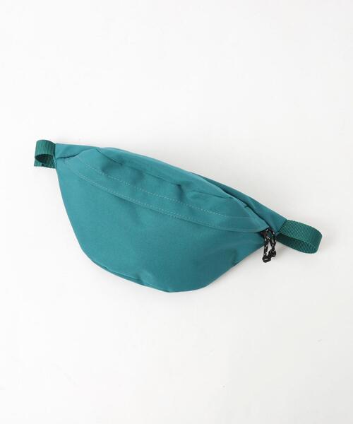 coen（コーエン）の「ベーシックボディバッグ（ボディバッグ/ウエストポーチ・メンズ・ベージュ/ケリー/ブラック・FREE）」の7枚目の写真