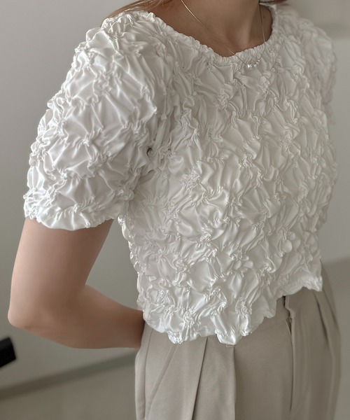 apres jour clair(アプレジュールクレア)の「【apres jour clair】クシュクシュトップス【ZOZOTOWN限定アイテム】(Tシャツ/カットソー・レディース・オフホワイト/ブラック・X-LARGE/フリー)」の16枚目の写真
