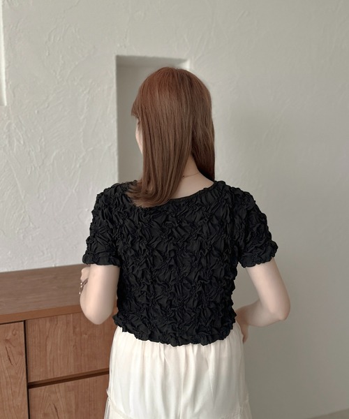 apres jour clair(アプレジュールクレア)の「【apres jour clair】クシュクシュトップス【ZOZOTOWN限定アイテム】(Tシャツ/カットソー・レディース・オフホワイト/ブラック・X-LARGE/フリー)」の19枚目の写真