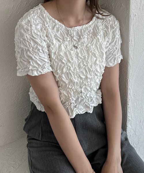apres jour clair(アプレジュールクレア)の「【apres jour clair】クシュクシュトップス【ZOZOTOWN限定アイテム】(Tシャツ/カットソー・レディース・オフホワイト/ブラック・X-LARGE/フリー)」の9枚目の写真