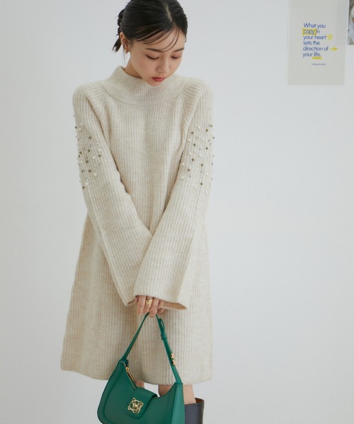 VIS（ビス）の「パール＆ビーズアクセントスリーブミニ丈ニットワンピース（ワンピース・レディース・チャコールグレー/ライトグリーン/ホワイト系その他5/レッド・FREE）」の18枚目の写真