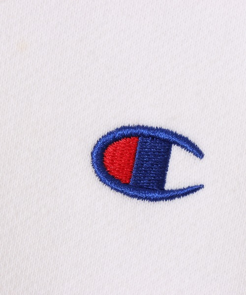 Champion(チャンピオン)の「【Champion/チャンピオン】メンズ ベーシック クルーネックスウェットシャツ(スウェット・メンズ・ホワイト/ブラウン系/オートミール/オレンジ系その他/グレー/ネイビー/ブラック/ブルーグリーン/ピーコックグリーン系/ベージュ系その他3/ロイヤルブルー/パープル系その他7/オレンジ系その他6/ダークグリーン系/ブルー系その他/イエロー系その他/レッド系その他6/グリーン/スカイブルー/ライトブラウン・XX-LARGE/X-LARGE/SMALL/MEDIUM/LARGE/X-SMALL)」の21枚目の写真