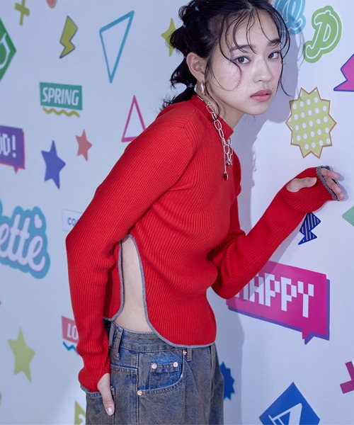 miette(ミエット)の「ラウンドヘムショートリブニット(ニット/セーター・レディース・ブラック/アイボリー/レッド・FREE)」の2枚目の写真