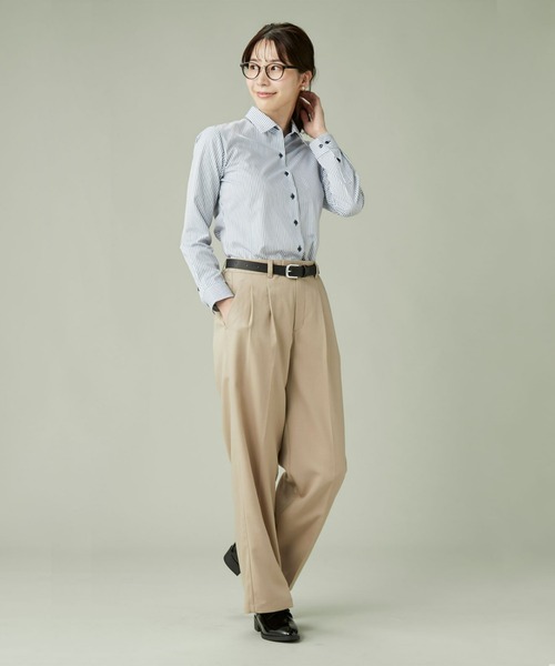 TOKYO SHIRTS(トウキョウシャツ)の「形態安定ノーアイロン レギュラー 長袖ビジネスワイシャツ(ビジネスシャツ・レディース・ブルー・M/LL/XL/L/S)」の12枚目の写真