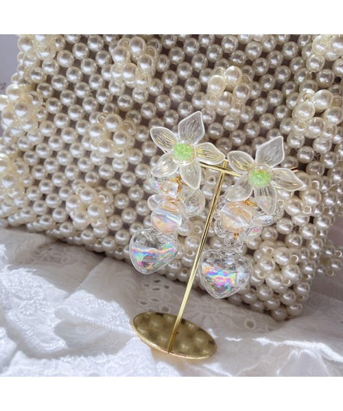 tone(トーン)の「【Mermaid Pink】クリアフラワーハートウォーターピアス(MA)(ピアス(両耳用)・レディース・イエロー/ピンク/ブルー/レッド/ホワイト/グリーン/パープル・FREE)」の3枚目の写真