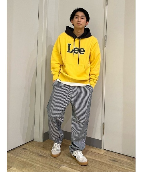 Lee(リー)の「【Lee別注】フード配色パーカー(パーカー・メンズ・イエロー・XL/L/M)」の11枚目の写真