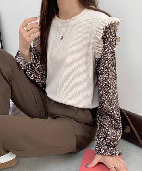 Diosfront(ディオスフロント)の「小花柄ドッキングショルーフリルリブトップス(Tシャツ/カットソー・レディース・アイボリー/ブラック/モカ/ベージュ・FREE)」の20枚目の写真