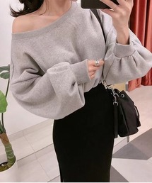 バックジップボリュームオフショルスウェット