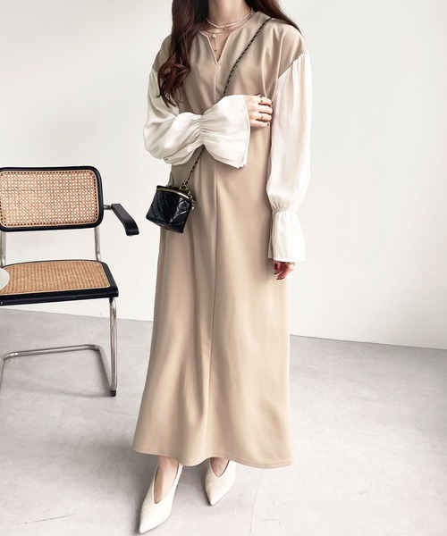 GeeRA（ジーラ）の「袖ドッキングキャンディースリーブキーネックワンピース（ワンピース・レディース・ブラック/モカ/ベージュ・LARGE/SMALL/MEDIUM/X-LARGE）」の19枚目の写真