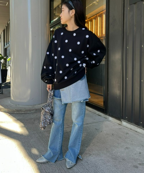 HELLO.SANFRANCISCO（ハローサンフランシスコ）の「≪新色追加≫【HELLO.SANFRANCISCO】マーガレット刺繍オーバースウェット（スウェット・レディース・グレー/ブラック/アイボリー/ネイビー・ONE SIZE）」の11枚目の写真