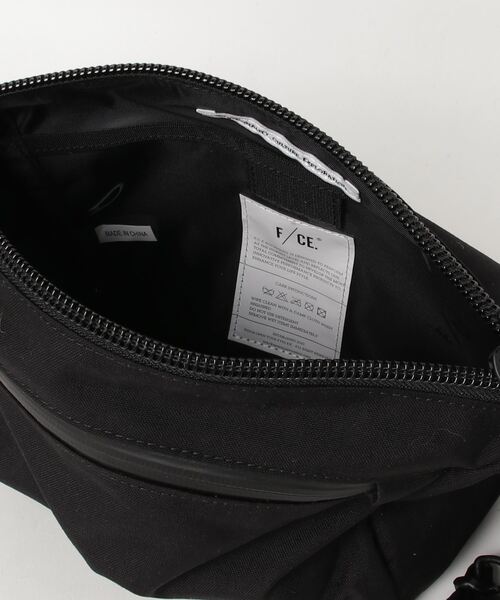 【最終値下げ！】F/CE. CORDURA fabricショルダーバッグ F/CE. （エフシーイー）の「F/CE. / FR CORDURA INVERTED