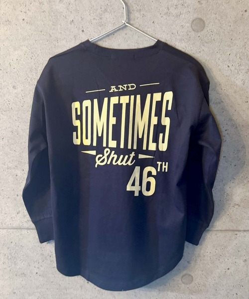 THE CASUAL(カジュアル)の「オーバーサイズ プリント ヘムロンT(Tシャツ/カットソー・キッズ・チャコール/ベージュ/ネイビー/パープル/オレンジ/グレー系1/ダークグリーン系/オフホワイト/杢グレー/グレー系/ダークグリーン/ネイビー系/パープル系/ホワイト系/ホワイト系1/ブラック・120cm/130cm/140cm/150cm/160cm/110cm)」の13枚目の写真