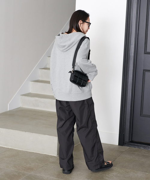 JOURNAL STANDARD(ジャーナルスタンダード)の「《WEB限定追加》ダブルジップウラケパーカー(パーカー・レディース・グレー・FREE)」の5枚目の写真