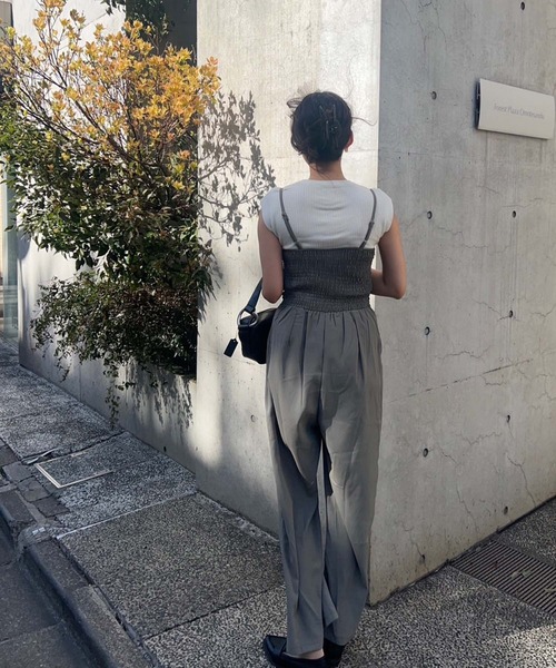 fifth（フィフス）の「【インスタグラマーセレクト】Vカットオールインワン（つなぎ/オールインワン・レディース・ブラック/グレイッシュベージュ・M）」の6枚目の写真