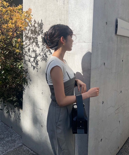 fifth（フィフス）の「【インスタグラマーセレクト】Vカットオールインワン（つなぎ/オールインワン・レディース・ブラック/グレイッシュベージュ・M）」の10枚目の写真