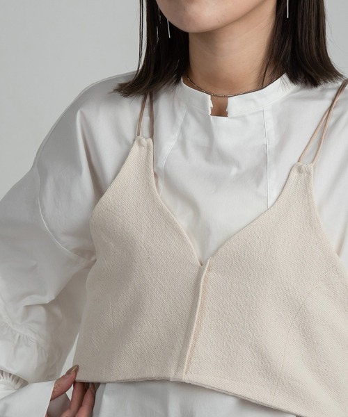 Amiur（エミレ）の「lady like back cross bustier / レディライクバッククロスビスチェ（ベスト・レディース・アイボリー/ブラック・FREE）」の6枚目の写真