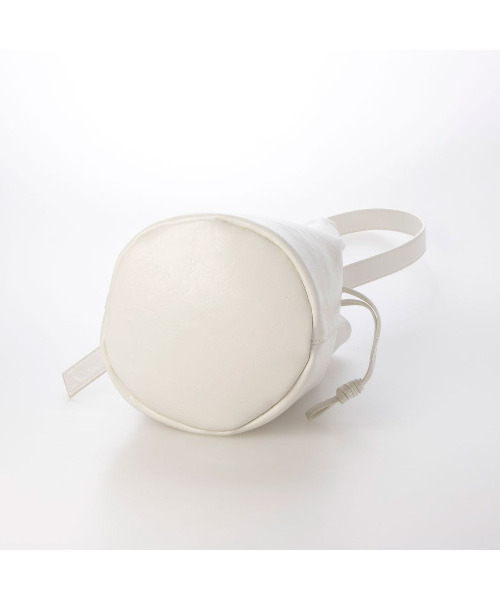 kakatoo（カカトゥ）の「カカトゥ kakatoo / ドロストバゲットバッグ（ショルダーバッグ・レディース・ブラック/アイボリー/シルバー・FREE）」の5枚目の写真