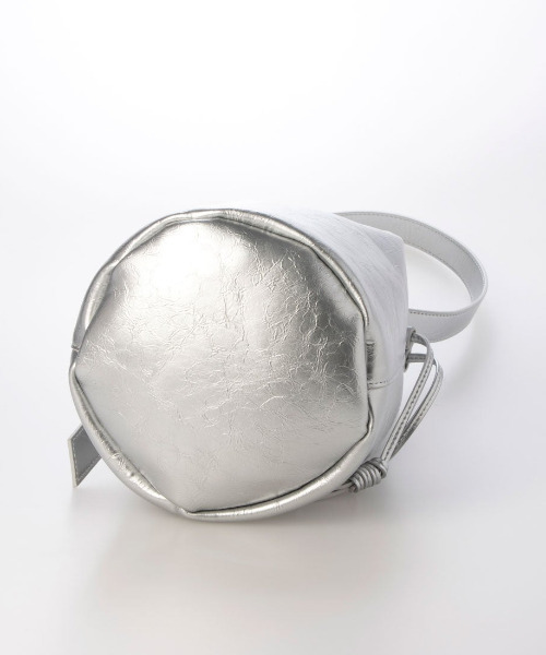 kakatoo（カカトゥ）の「カカトゥ kakatoo / ドロストバゲットバッグ（ショルダーバッグ・レディース・ブラック/アイボリー/シルバー・FREE）」の16枚目の写真